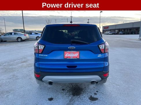 Used 2017 Ford Escape SE w/ SE Cold Weather Package image 4