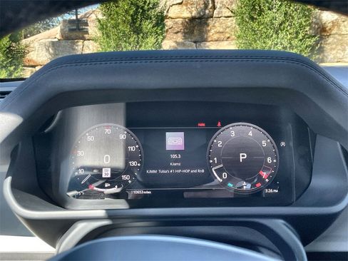 Certified 2023 Land Rover Defender 90 SE image 22