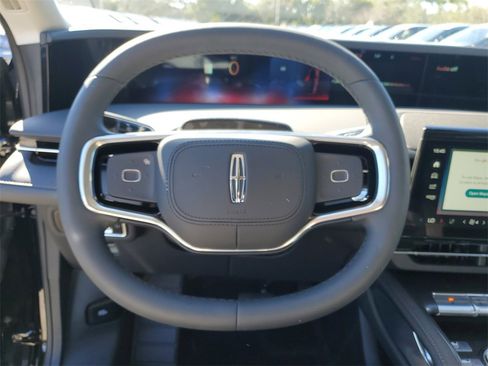 New 2026 Lincoln Nautilus Reserve image 23