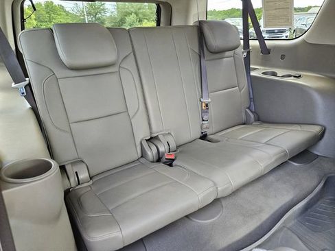 Used 2019 GMC Yukon XL SLT w/ HD Trailering Package RWD image 15