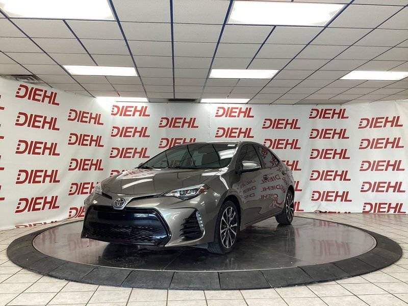 Used 2019 Toyota Corolla SE FWD image 3