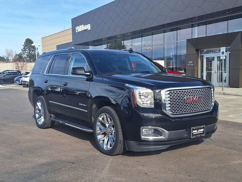 Used 2017 GMC Yukon Denali w/ Open Road Package image 1