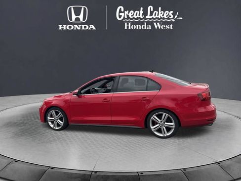 Used 2015 Volkswagen Jetta GLI SE FWD image 13