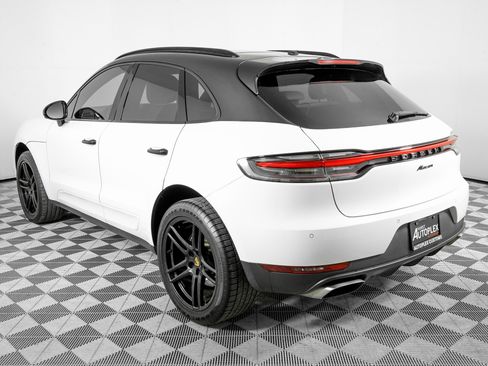 Used 2021 Porsche Macan image 7