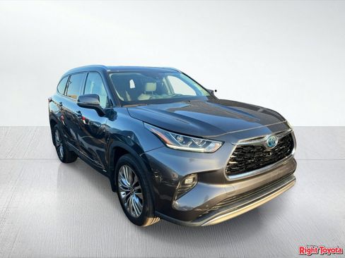Used 2020 Toyota Highlander Platinum AWD/4WD image 5
