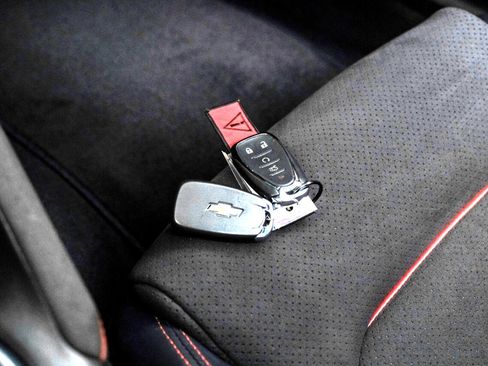 Used 2017 Chevrolet Camaro ZL1 image 49