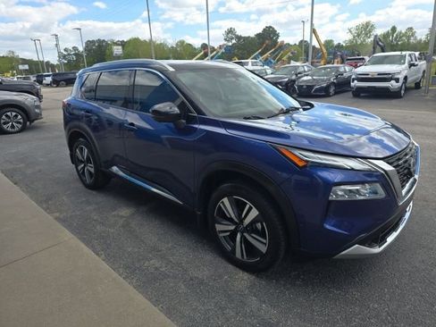 Used 2023 Nissan Rogue Platinum AWD/4WD image 7