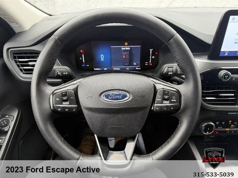 Used 2023 Ford Escape Active AWD/4WD image 12