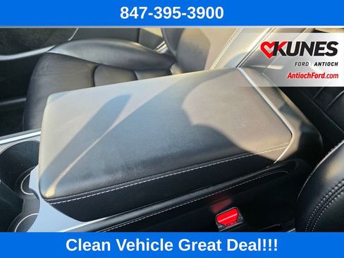 Used 2024 Tesla Model Y Long Range AWD/4WD image 52