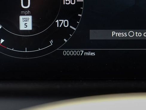 New 2026 Land Rover Discovery Sport Landmark AWD/4WD image 26