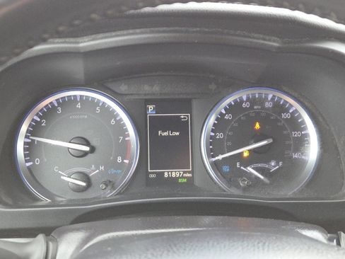 Used 2019 Toyota Highlander Limited image 26