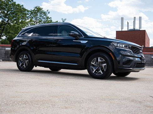 Used 2022 Kia Sorento S AWD/4WD image 7