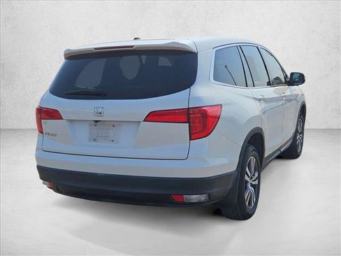 Used 2018 Honda Pilot EX-L image 3