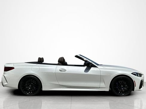 Used 2026 BMW M440i Convertible w/ Premium Package RWD image 6