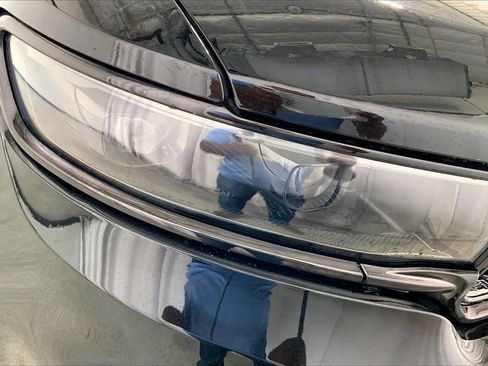 Used 2023 Jeep Grand Wagoneer Series II image 12