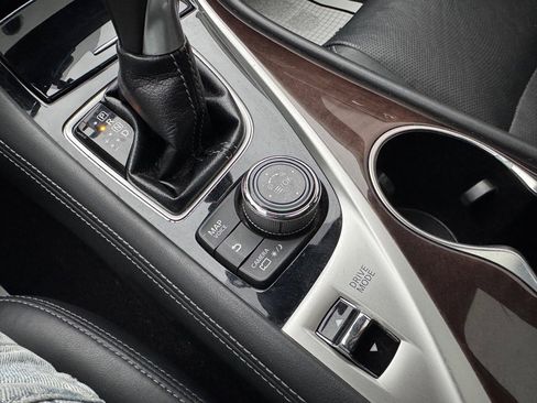 Used 2016 INFINITI Q50 3.0t Premium w/ Driver Assistance Package image 17