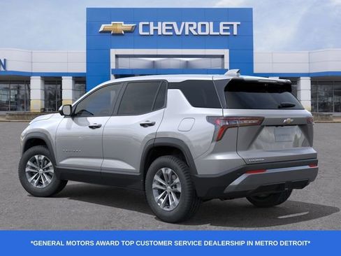 New 2026 Chevrolet Equinox LT w/ Safety and Technology Package FWD image 4