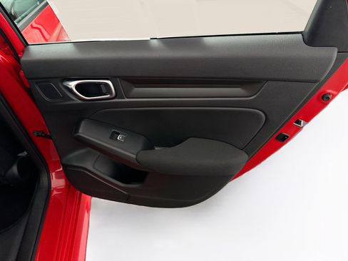 Used 2025 Honda Civic Sport image 30