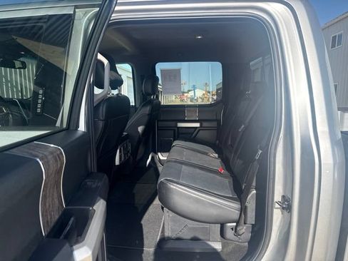 Used 2017 Ford F350 Lariat w/ Chrome Package AWD/4WD image 4