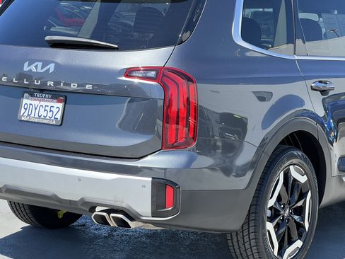 Used 2023 Kia Telluride S FWD image 8