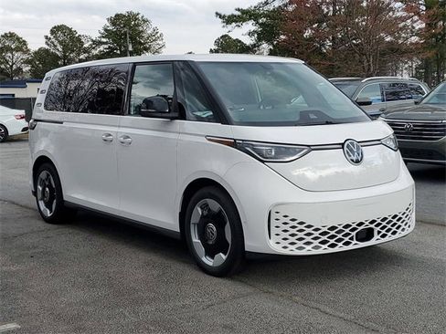 New 2025 Volkswagen ID. Buzz Pro S image 3