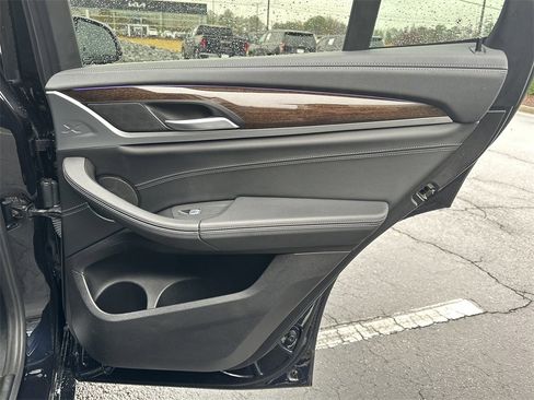 Used 2021 BMW X3 M40i w/ Executive Package image 16