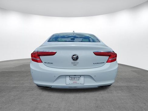 Used 2017 Buick LaCrosse FWD image 7
