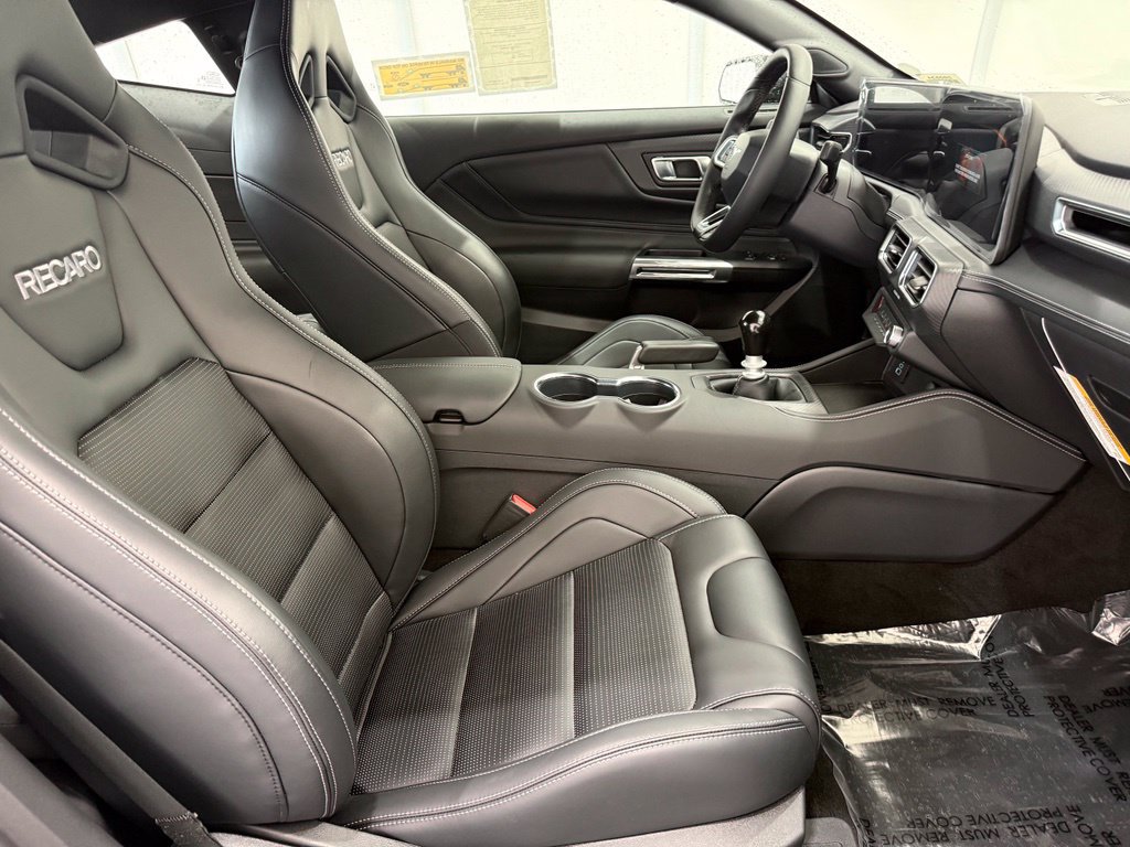 New 2026 Ford Mustang GT Premium w/ GT Performance Package RWD image 18