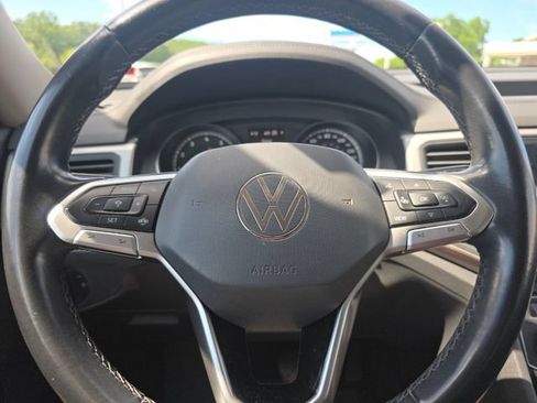 Used 2021 Volkswagen Atlas SE w/ Towing Package AWD/4WD image 14
