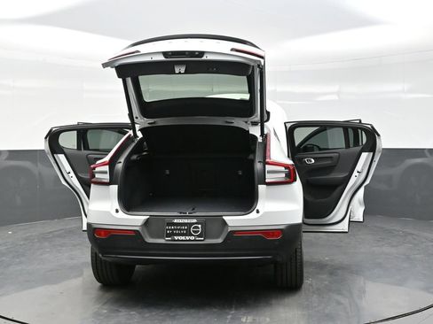 Used 2023 Volvo C40 P8 Recharge Ultimate w/ Protection Package Premier AWD/4WD image 42