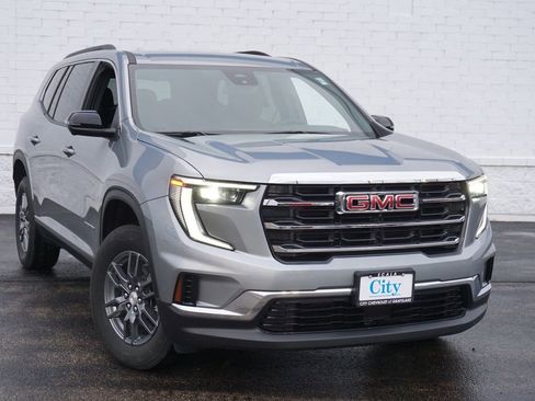 Used 2025 GMC Acadia Elevation FWD image 4