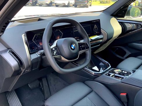 Used 2025 BMW X3 xDrive30i w/ Premium Package image 9