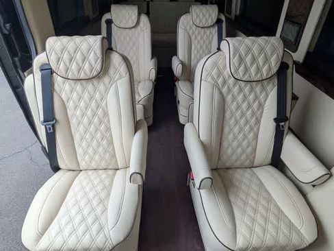 Used 2024 Mercedes-Benz Sprinter 3500 image 18