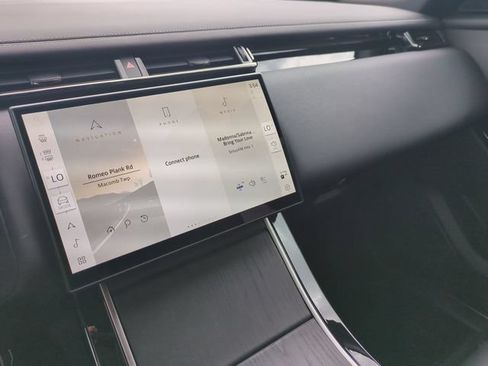 New 2026 Land Rover Range Rover Velar Belgravia AWD/4WD image 11