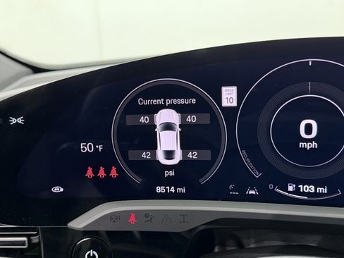 Certified 2024 Porsche Taycan 4S image 54