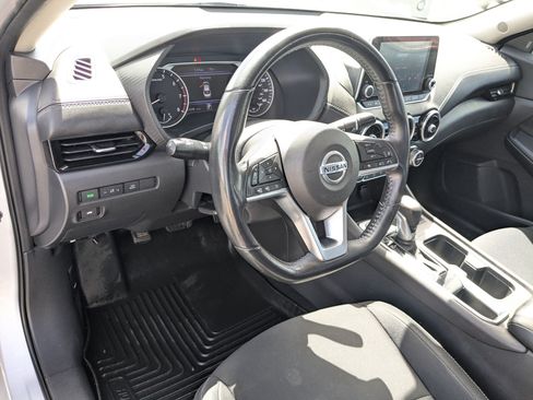 Used 2021 Nissan Sentra SV FWD image 16