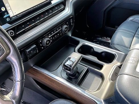 Used 2022 Chevrolet Silverado 1500 High Country w/ Z71 Off-Road Package image 19