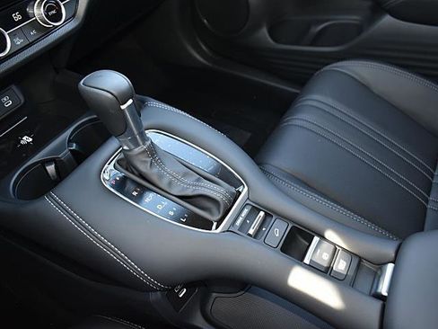 New 2026 Honda HR-V EX-L image 12