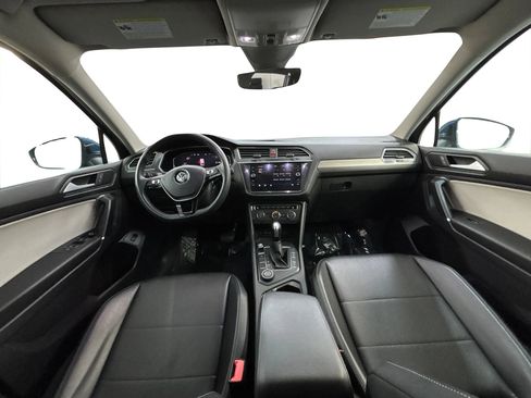 Used 2020 Volkswagen Tiguan SEL image 17