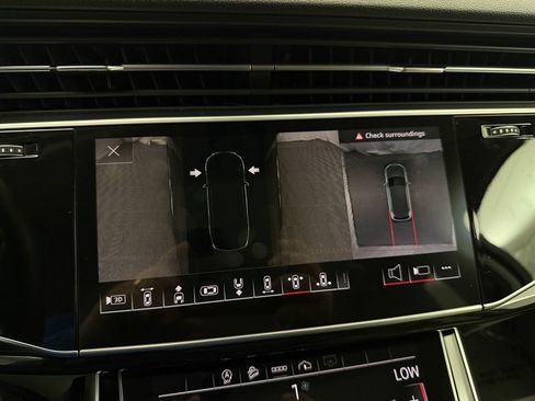 Used 2021 Audi Q7 3.0T Premium Plus image 26