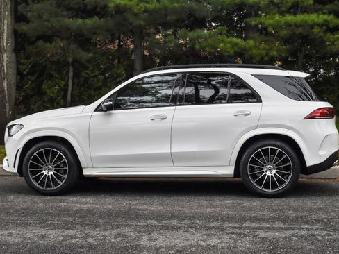 Used 2021 Mercedes-Benz GLE 350 4MATIC image 4