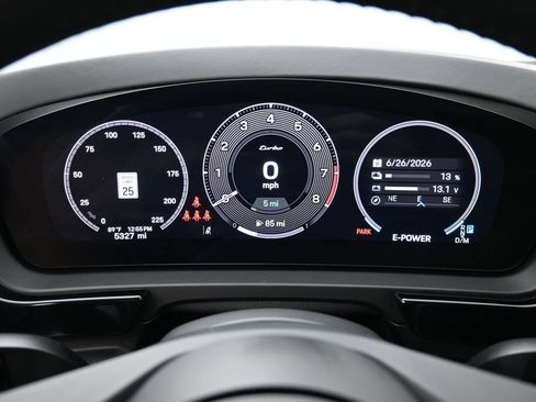 Certified 2025 Porsche Cayenne Turbo AWD/4WD image 20