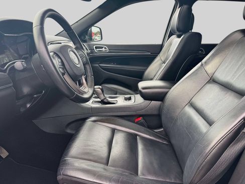 Used 2020 Jeep Grand Cherokee Limited AWD/4WD image 14