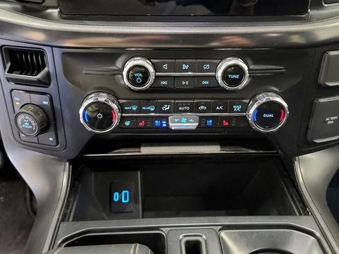 Used 2024 Ford F150 Lariat AWD/4WD image 26