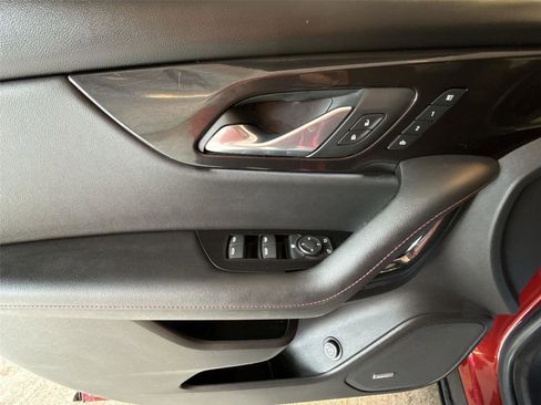 Used 2019 Chevrolet Blazer RS AWD/4WD image 15