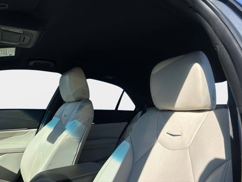 Used 2021 Cadillac CT4 Premium Luxury image 23