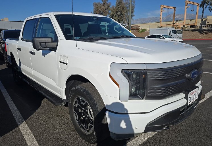 Used 2022 Ford F150 Lightning XLT w/ Tow Technology Package AWD/4WD image 4