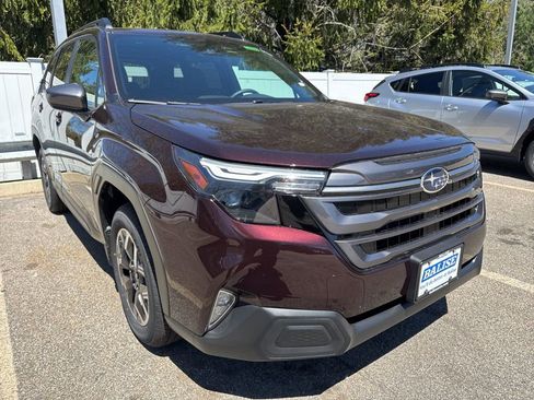 New 2026 Subaru Forester Premium AWD/4WD image 1