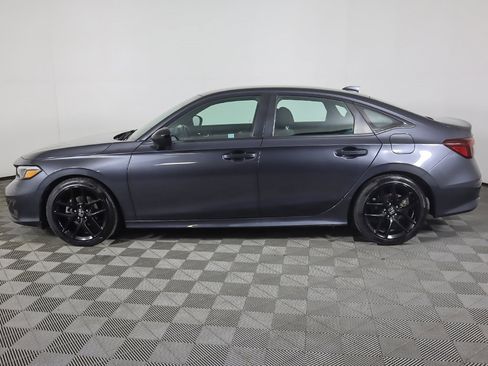 Used 2025 Honda Civic Sport image 15