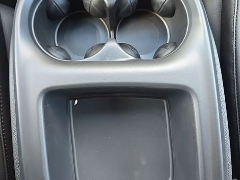 New 2026 Chrysler Pacifica Select image 32